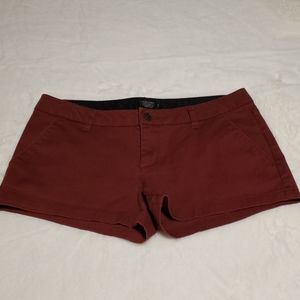 Volcom Frochickie shorts size 7